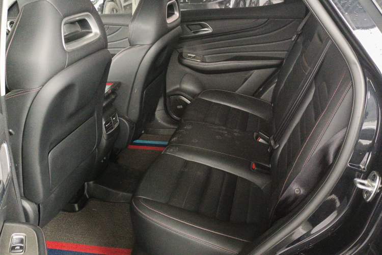 Used MG HS 2018 20T Automatic Two-Wheel Drive Hormone Passion Edition China V Standard Left Rear Seat