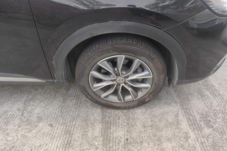 Used MG HS 2018 20T Automatic Two-Wheel Drive Hormone Dynamic Edition China V Standard Right Front Wheel Hub