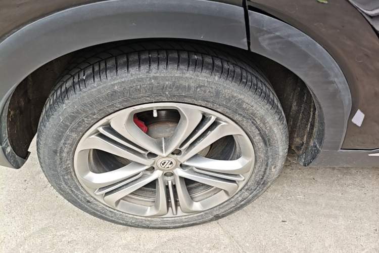 Used MG HS 2018 30T Automatic Two-Wheel Drive Trophy Edition—High-Octane V-Model Right Rear Wheel Hub