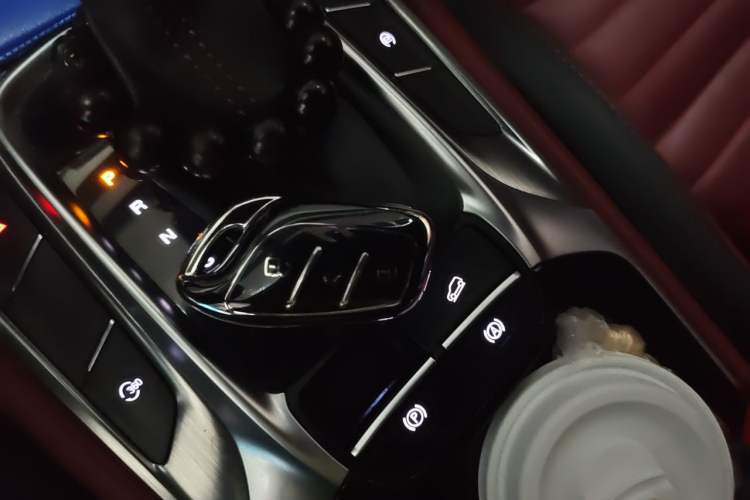 Used MG HS 2018 30T Automatic 2WD Trophy Hormone-Driven Edition China V Standard Vehicle Key