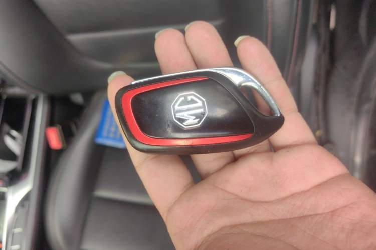 Used MG HS 2018 20T Automatic Two-Wheel Drive Hormone Dynamic Edition China V Standard Vehicle Key