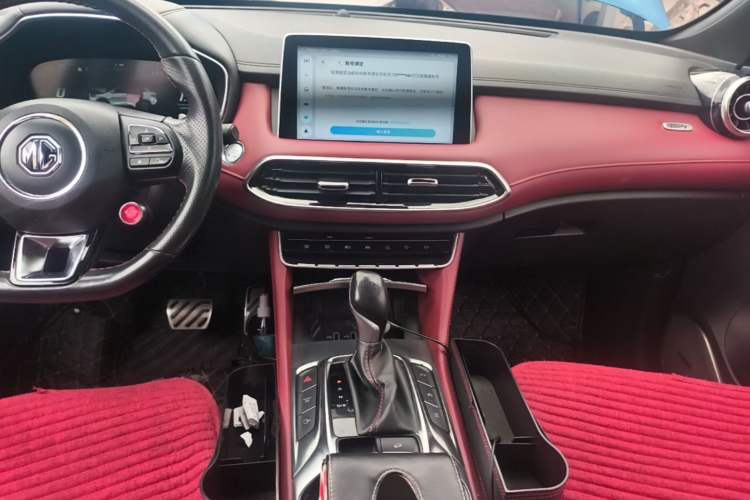 Used MG HS 2018 30T Automatic All-Wheel Drive Trophy Hormone-Infused Version China V Standard Audio And AC Panel