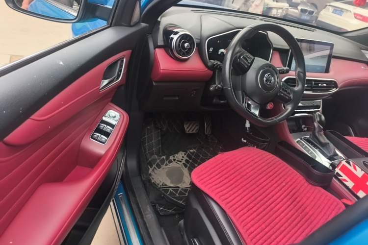 Used MG HS 2018 30T Automatic All-Wheel Drive Trophy Hormone-Infused Version China V Standard Driver Seat