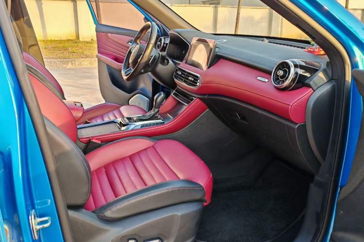 Used MG HS 2018 30T Automatic All-Wheel Drive Trophy Hormone-Infused Version China V Standard Interior 1