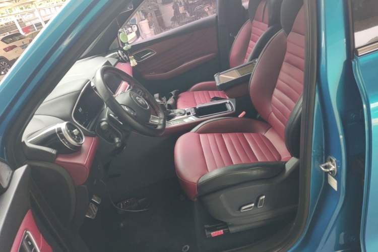 Used MG HS 2018 30T Automatic All-Wheel Drive Trophy Hormone-Infused Version China V Standard Left Front Seat