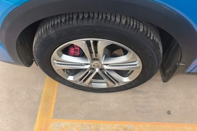 Used MG HS 2018 30T Automatic All-Wheel Drive Trophy Hormone-Infused Version China V Standard Left Front Wheel Hub