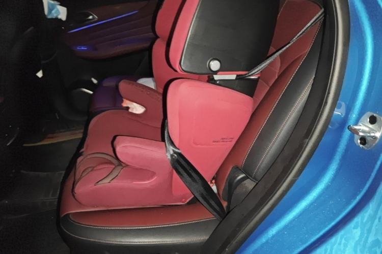 Used MG HS 2018 30T Automatic Two-Wheel Drive Trophy Edition—High-Octane V-Model Left Rear Seat