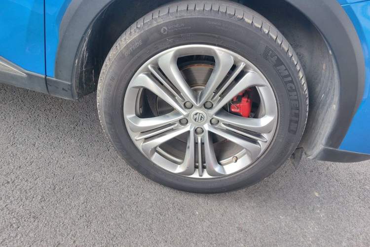 Used MG HS 2018 30T Automatic All-Wheel Drive Trophy Hormone-Infused Version China V Standard Right Front Wheel Hub