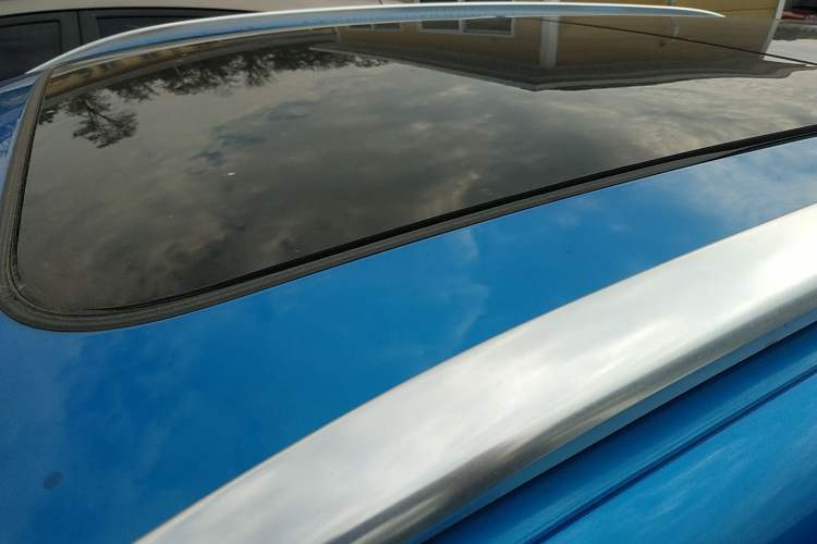 Used MG HS 2018 30T Automatic Two-Wheel Drive Trophy Edition—High-Octane V-Model Roof