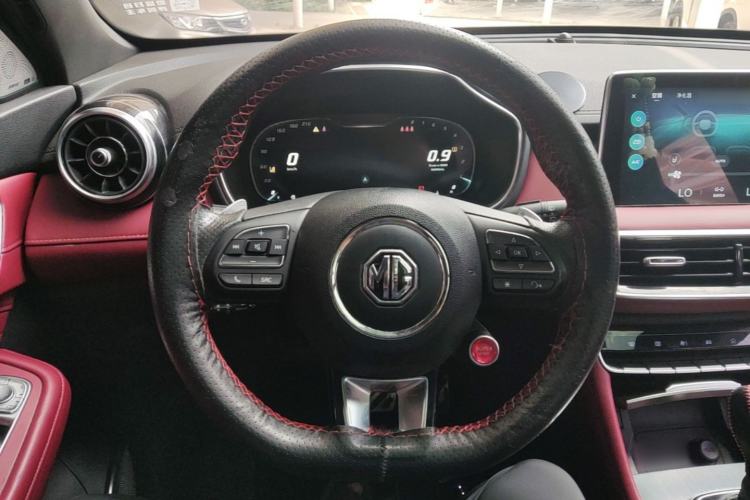 Used MG HS 2018 30T Automatic All-Wheel Drive Trophy Hormone-Infused Version China V Standard Steering Wheel