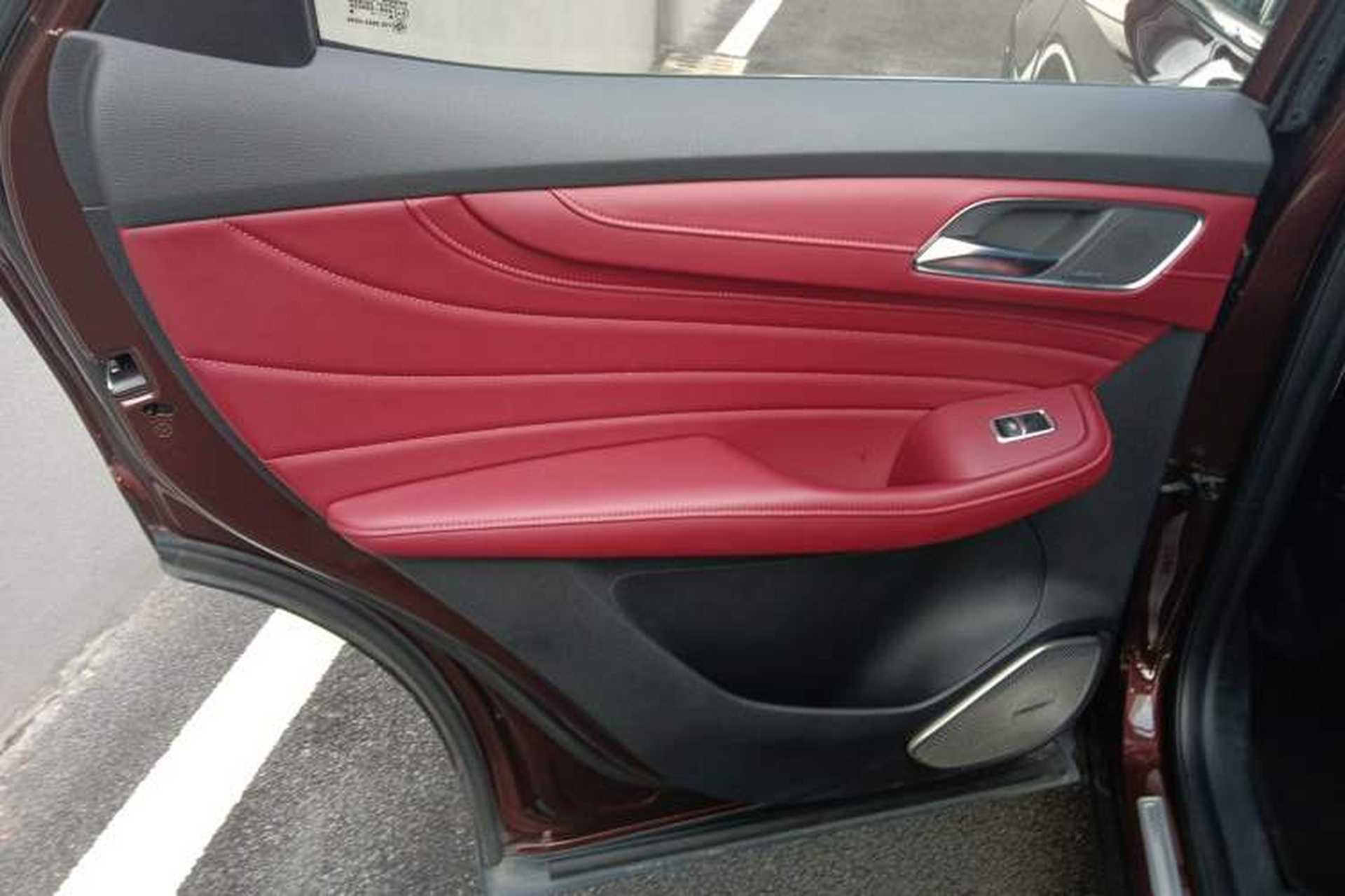 Used MG HS 2018 30T Automatic Two-Wheel Drive Trophy Edition—High-Octane V-Model Left Rear Door Interior