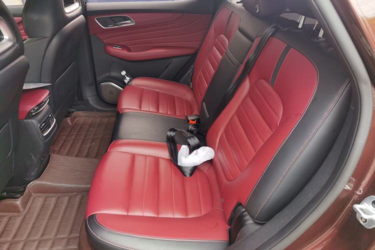 Used MG HS 2018 30T Automatic Two-Wheel Drive Trophy Edition—High-Octane V-Model Left Rear Seat