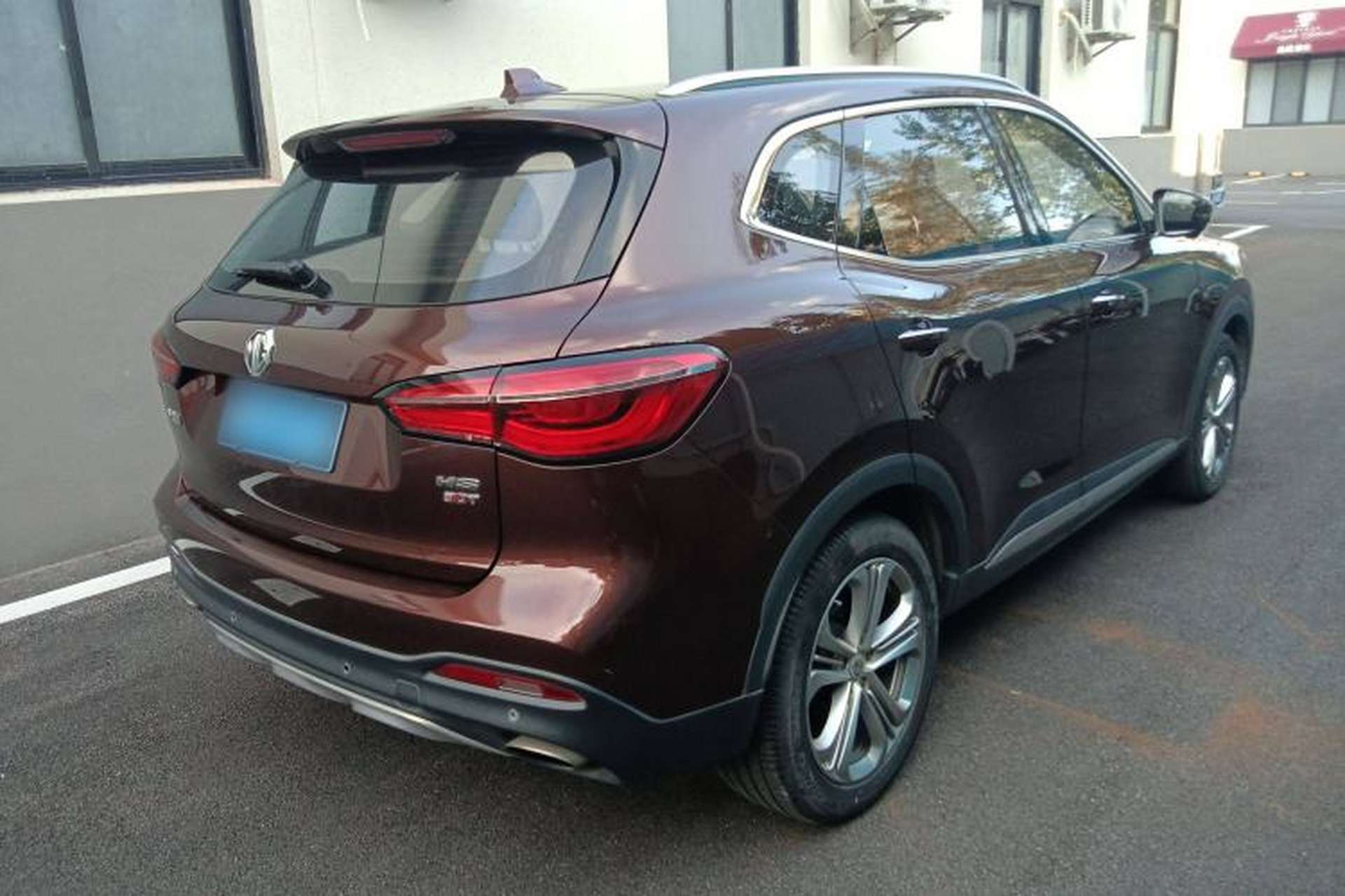 Used MG HS 2018 30T Automatic Two-Wheel Drive Trophy Edition—High-Octane V-Model Rear Right 45 Deg