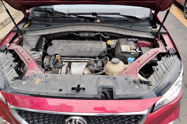 Used MG HS 2018 30T Automatic Two-Wheel Drive Trophy Edition—High-Octane V-Model Engine Bay