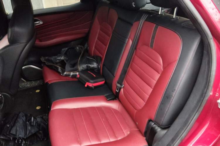 Used MG HS 2018 30T Automatic Two-Wheel Drive Trophy Edition—High-Octane V-Model Left Rear Seat