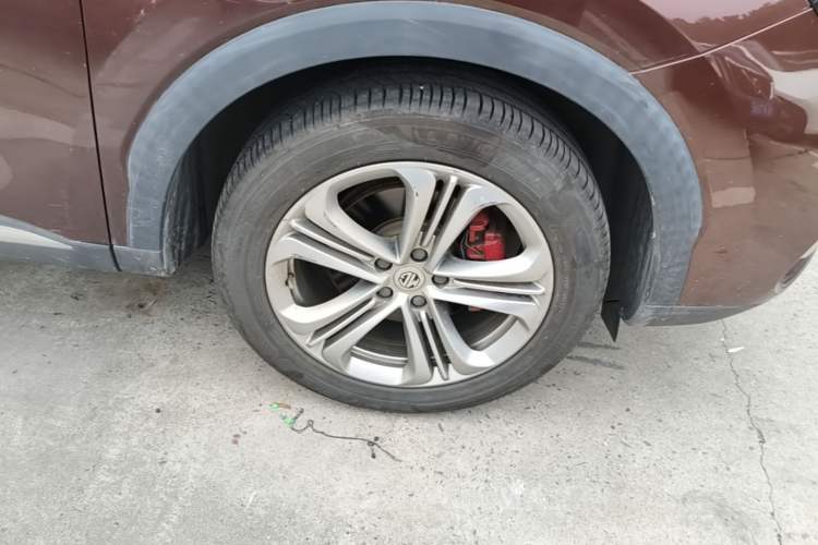 Used MG HS 2018 30T Automatic All-Wheel Drive Trophy Hormone-Infused Version China V Standard Right Front Wheel Hub