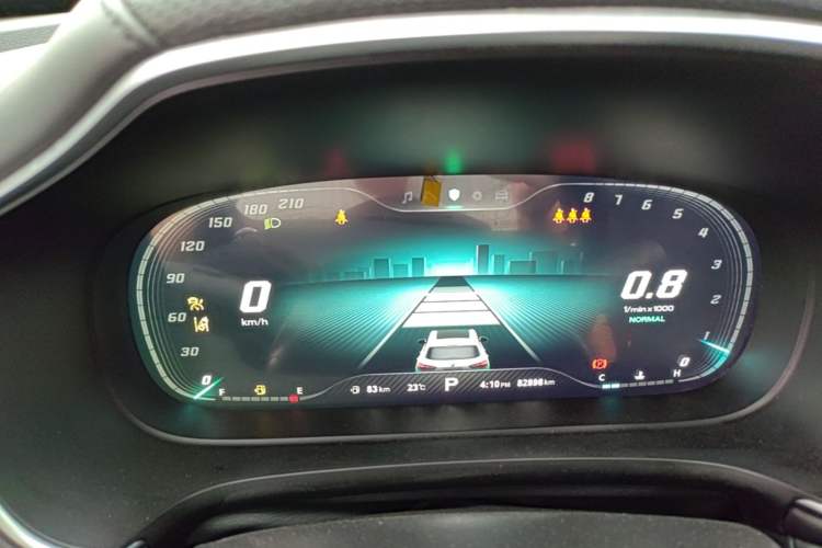 Used MG HS 2018 30T Automatic Two-Wheel Drive Trophy Edition—High-Octane V-Model Instrument Cluster