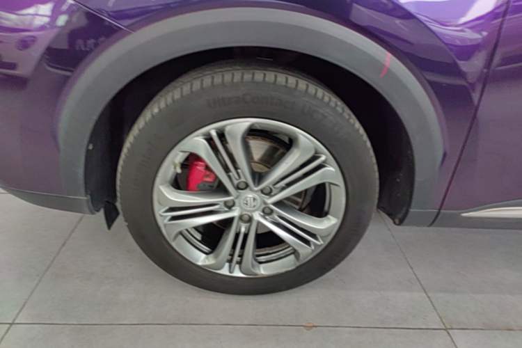 Used MG HS 2018 30T Automatic Two-Wheel Drive Trophy Edition—High-Octane V-Model Left Front Wheel Hub