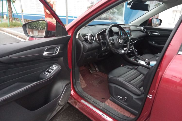 Used MG HS 2018 20T Automatic Two-Wheel Drive Hormone Passion Edition China V Standard Driver Seat