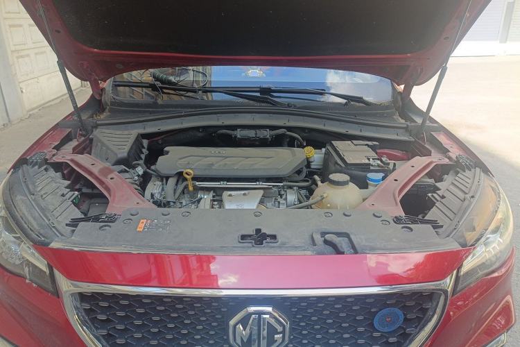 Used MG HS 2018 30T Automatic Two-Wheel Drive Trophy Edition—High-Octane V-Model Engine Bay