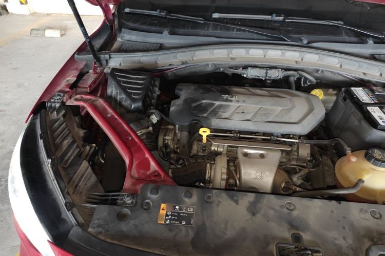 Used MG HS 2018 30T Automatic 2WD Hormone Passion Edition China V Standard Engine Bay Right