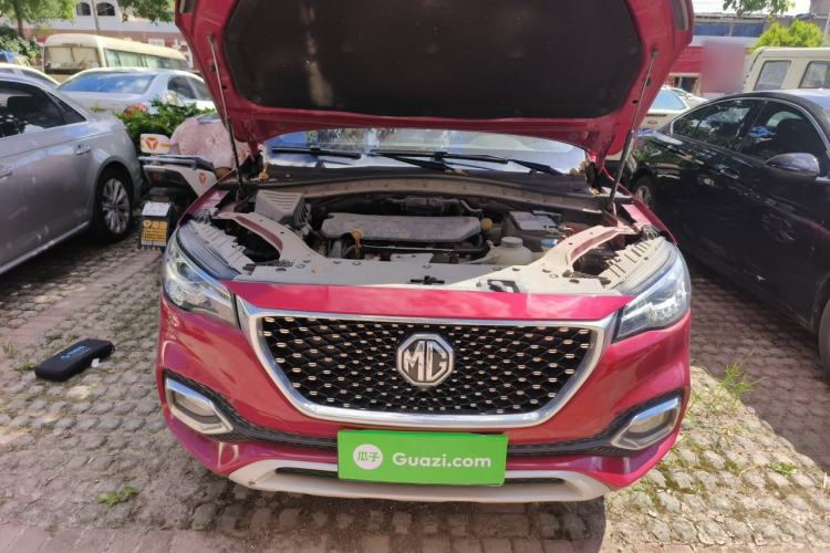 Used MG HS 2018 30T Automatic Two-Wheel Drive Trophy Edition—High-Octane V-Model Engine Bay