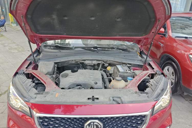 Used MG HS 2018 20T Automatic Two-Wheel Drive Hormone Dynamic Edition China V Standard Engine Bay