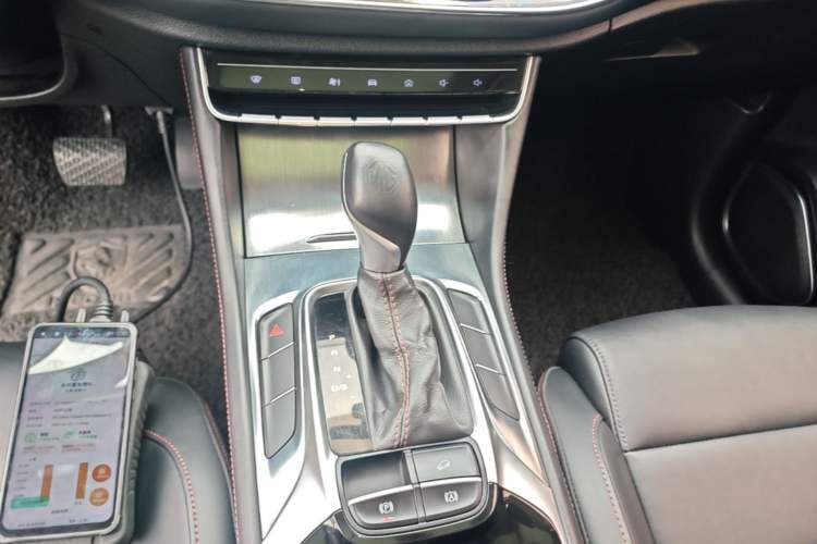 Used MG HS 2018 20T Automatic Two-Wheel Drive Hormone Dynamic Edition China V Standard Gear Lever