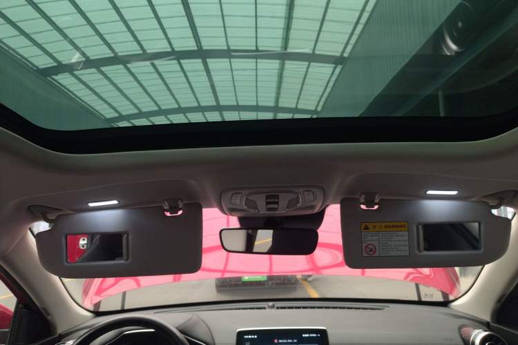 Used MG HS 2018 20T Automatic Two-Wheel Drive Hormone Passion Edition China V Standard Headliner