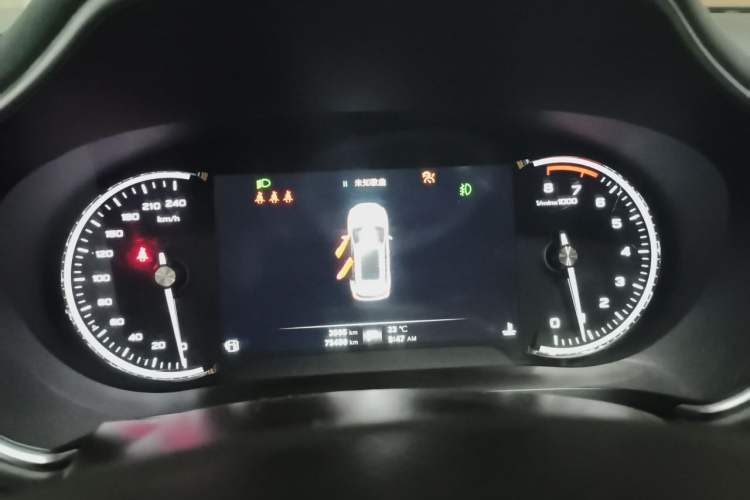 Used MG HS 2018 20T Automatic Two-Wheel Drive Hormone Passion Edition China V Standard Instrument Cluster
