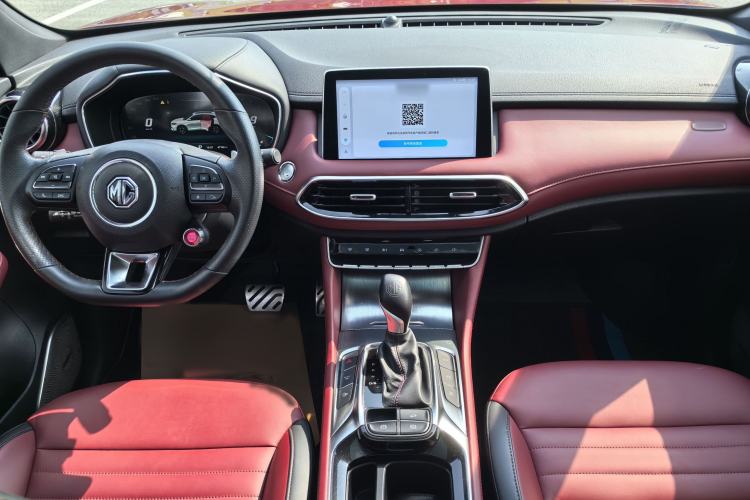 Used MG HS 2018 30T Automatic All-Wheel Drive Trophy Hormone-Infused Version China V Standard Interior 2
