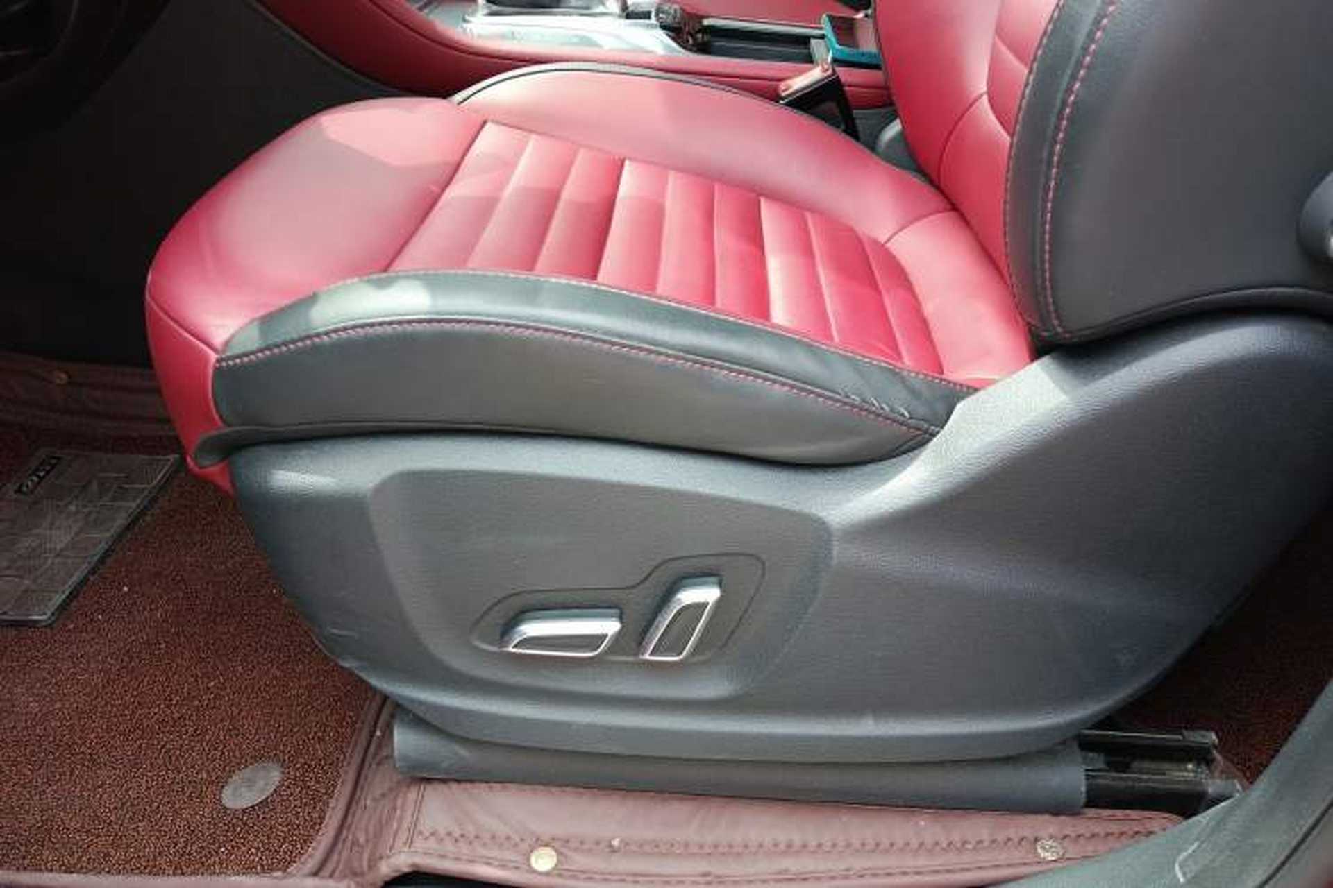 Used MG HS 2018 30T Automatic All-Wheel Drive Trophy Hormone-Infused Version China V Standard Interior 7