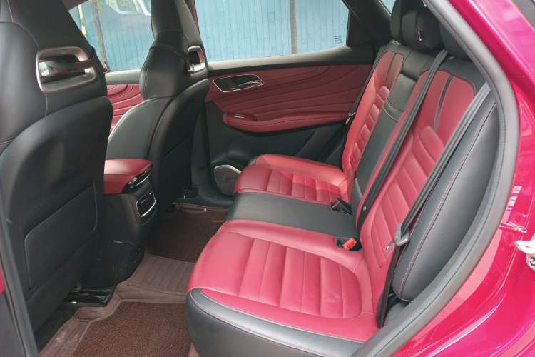 Used MG HS 2018 30T Automatic All-Wheel Drive Trophy Hormone-Infused Version China V Standard Interior 8