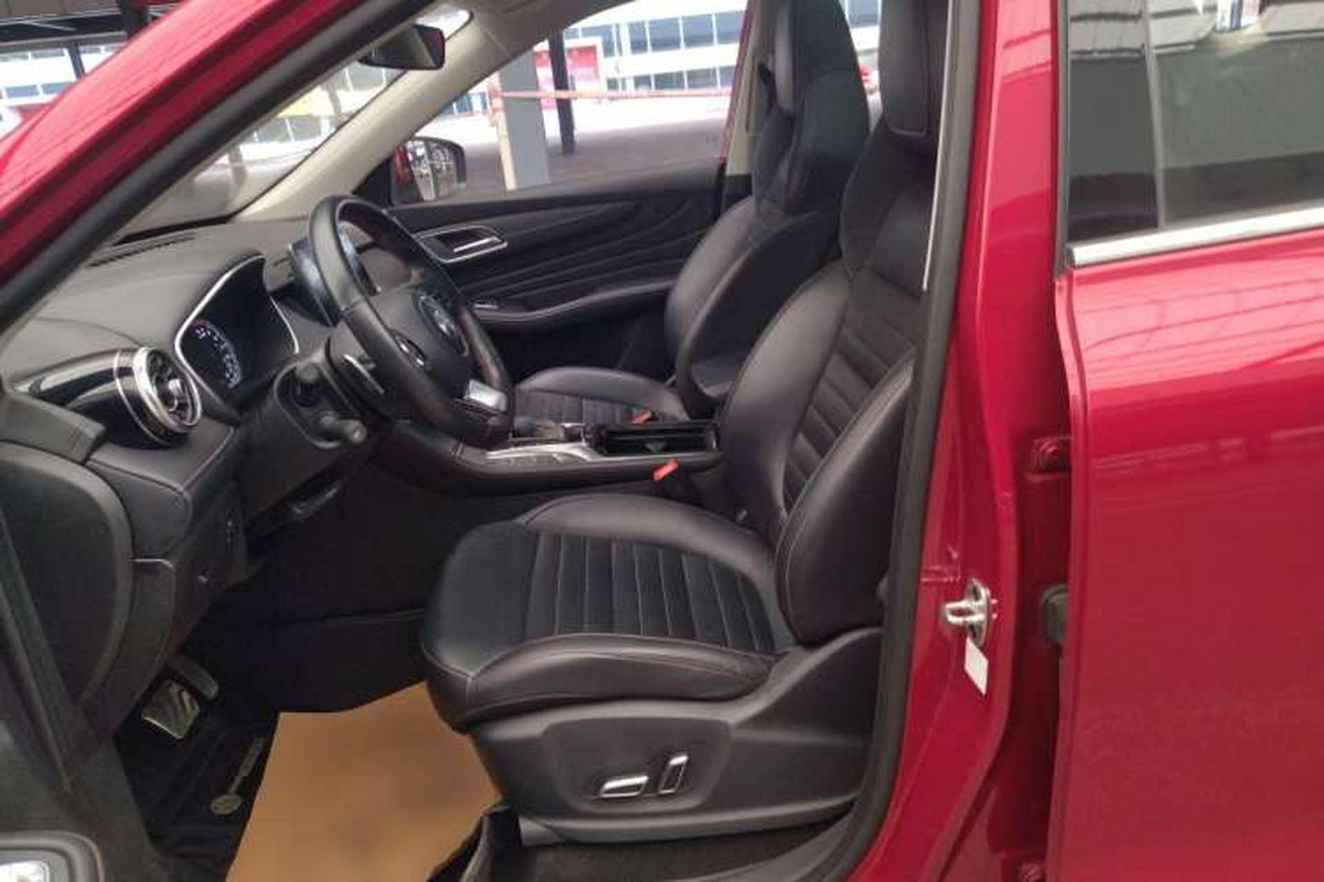 Used MG HS 2018 20T Automatic Two-Wheel Drive Hormone Passion Edition China V Standard Left Front Seat