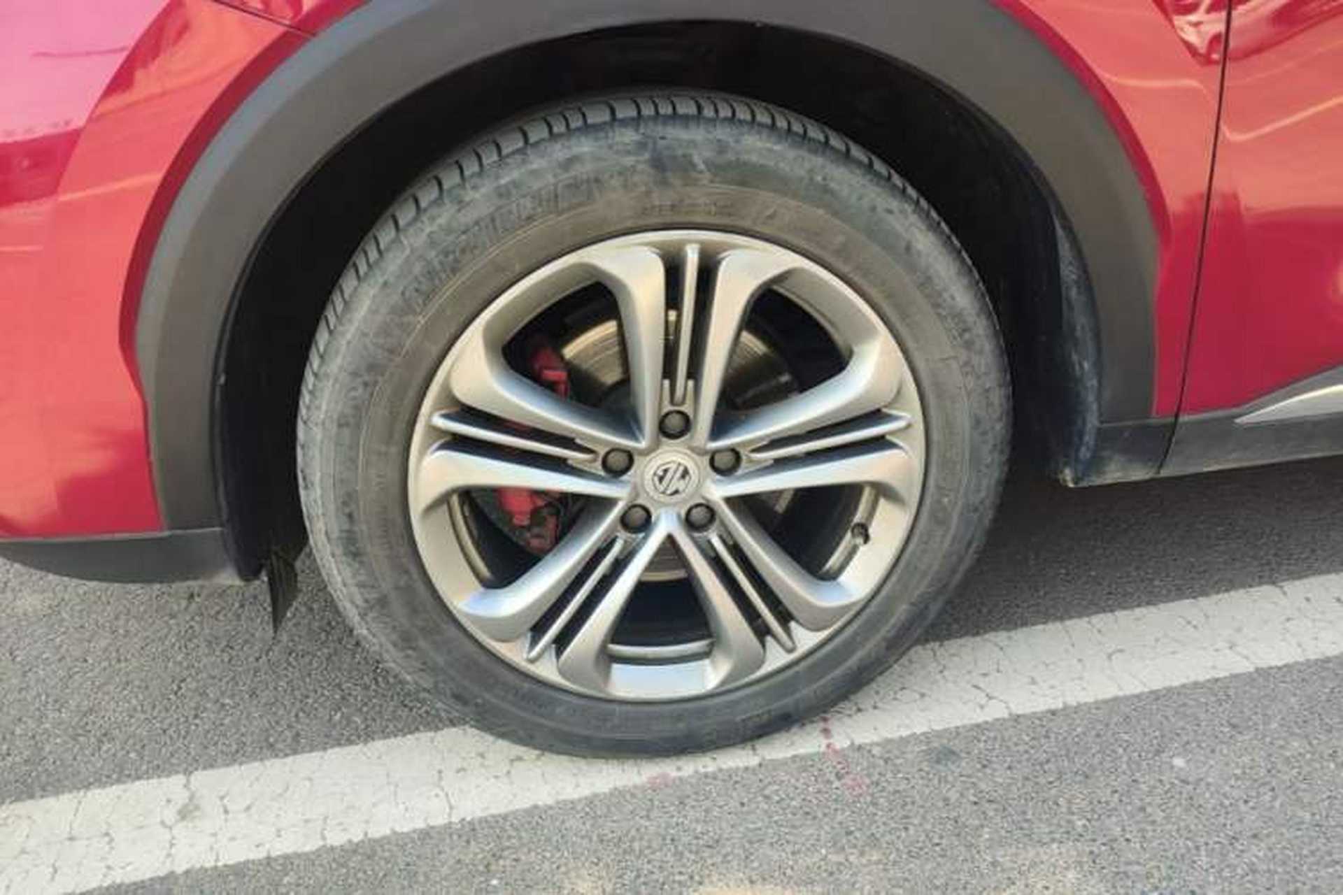 Used MG HS 2018 30T Automatic All-Wheel Drive Trophy Hormone-Infused Version China V Standard Left Front Wheel Hub