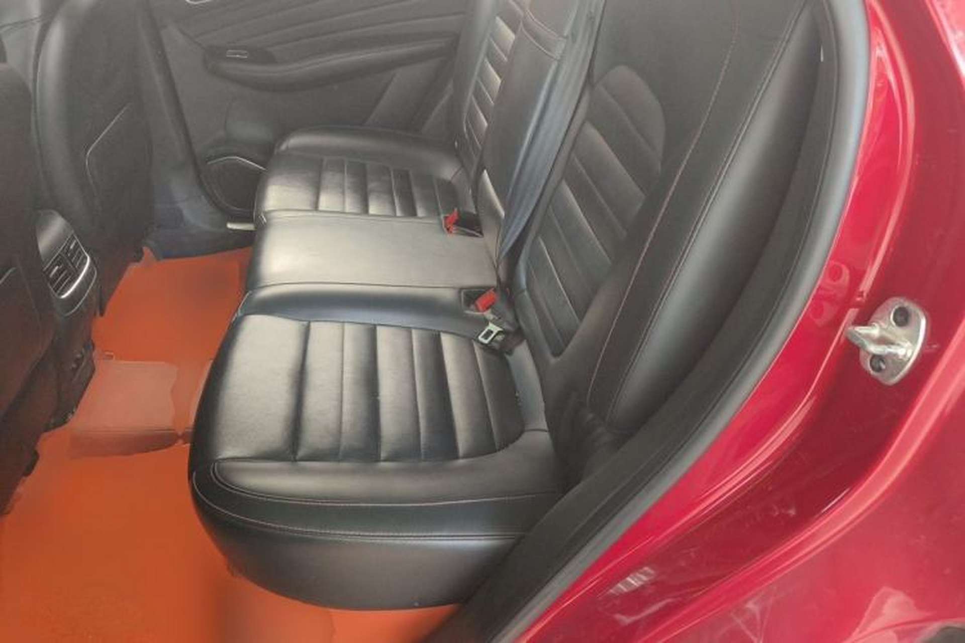 Used MG HS 2018 20T Automatic Two-Wheel Drive Hormone Passion Edition China V Standard Left Rear Seat