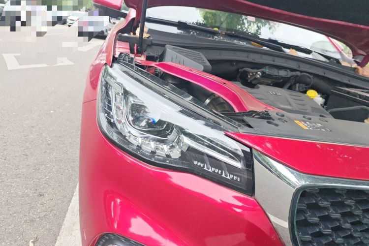 Used MG HS 2018 20T Automatic Two-Wheel Drive Hormone Passion Edition China V Standard Right Front Headlight
