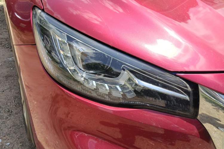 Used MG HS 2018 30T Automatic All-Wheel Drive Trophy Hormone-Infused Version China V Standard Right Front Headlight