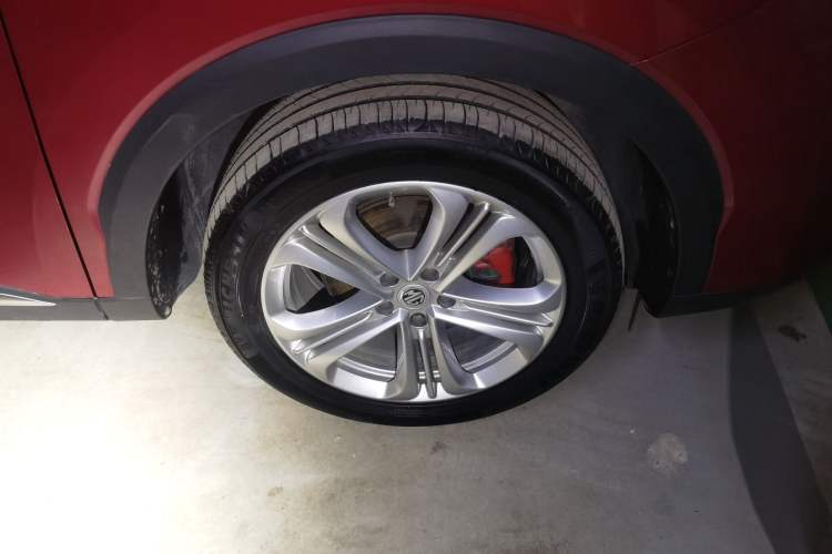 Used MG HS 2018 30T Automatic 4x4 Trophy "Hormone of Passion" Edition China V Standard Right Front Wheel Hub