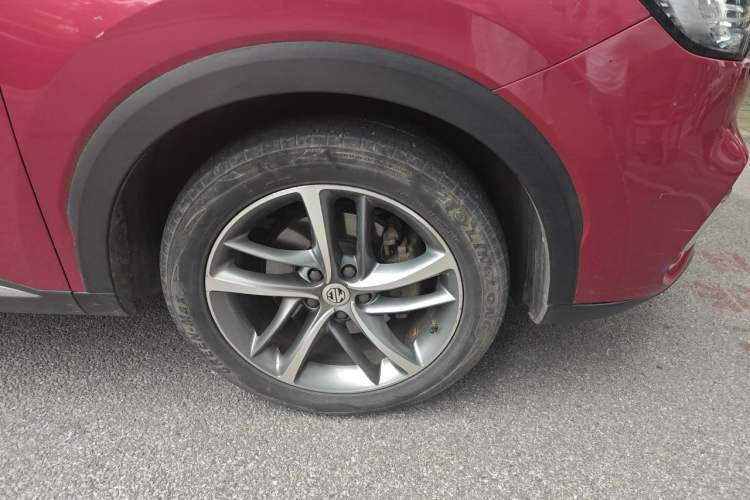 Used MG HS 2018 20T Automatic Two-Wheel Drive Hormone Passion Edition China V Standard Right Front Wheel Hub