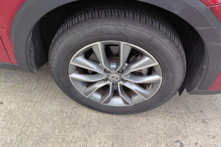 Used MG HS 2018 20T Automatic Two-Wheel Drive Hormone Dynamic Edition China V Standard Right Front Wheel Hub