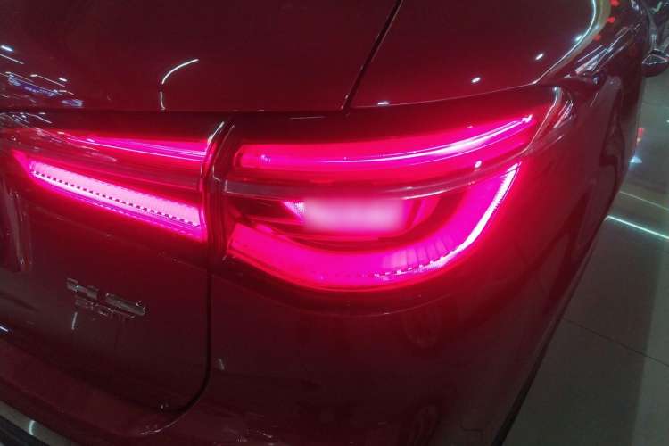 Used MG HS 2018 30T Automatic 2WD Trophy Hormone-Driven Edition China V Standard Right Rear Taillight