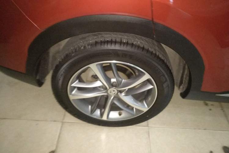 Used MG HS 2018 20T Automatic Two-Wheel Drive Hormone Passion Edition China V Standard Right Rear Wheel Hub