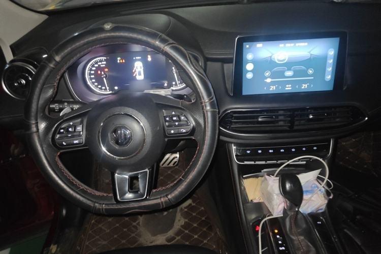 Used MG HS 2018 20T Automatic Two-Wheel Drive Hormone Passion Edition China V Standard Steering Wheel