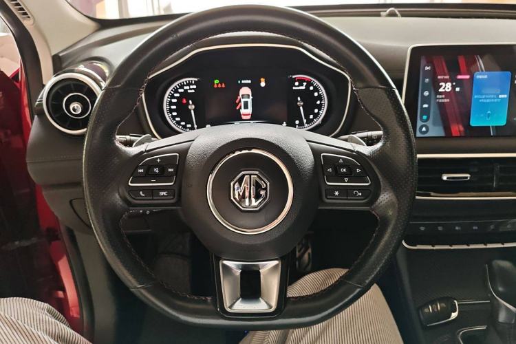 Used MG HS 2018 20T Automatic Two-Wheel Drive Hormone Passion Edition China V Standard Steering Wheel