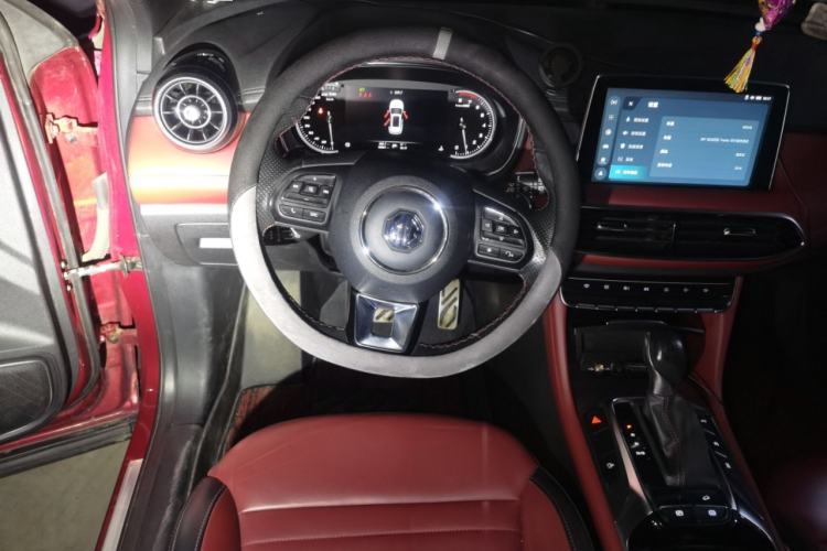 Used MG HS 2018 30T Automatic 4x4 Trophy "Hormone of Passion" Edition China V Standard Steering Wheel