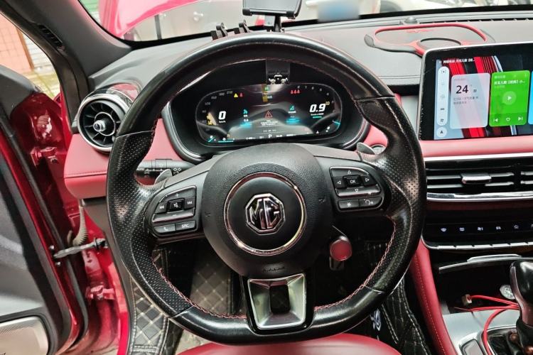 Used MG HS 2018 30T Automatic All-Wheel Drive Trophy Hormone-Infused Version China V Standard Steering Wheel