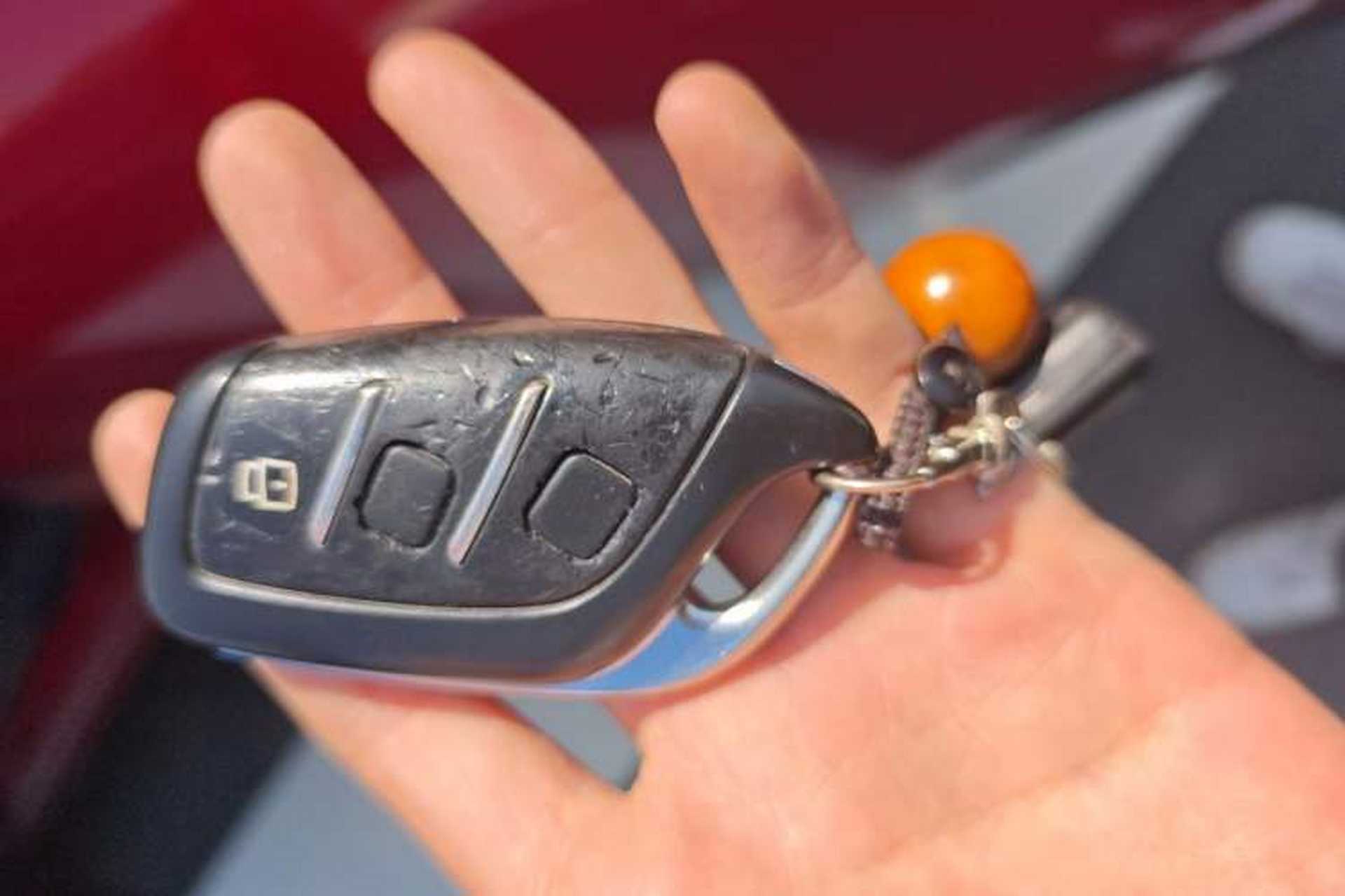 Used MG HS 2018 20T Automatic Two-Wheel Drive Hormone Dynamic Edition China V Standard Vehicle Key