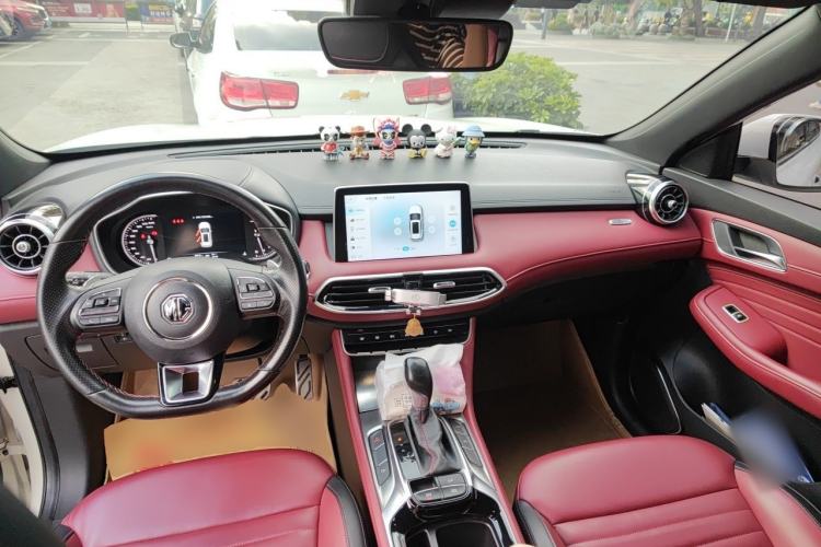 Used MG HS 2018 30T Automatic 2WD Trophy Hormone-Driven Edition China V Standard Center Console