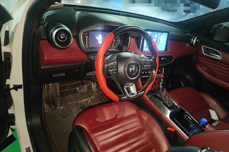 Used MG HS 2018 30T Automatic 2WD Trophy Hormone-Driven Edition China V Standard Center Console